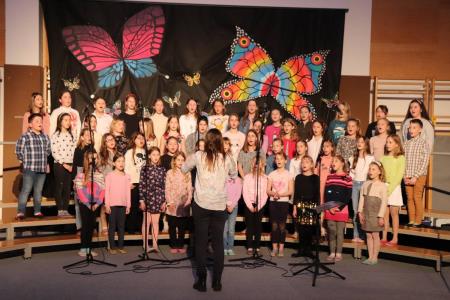 Območna revija otroških in mladinskih pevskih zborov občin Kamnik in Komenda (22)